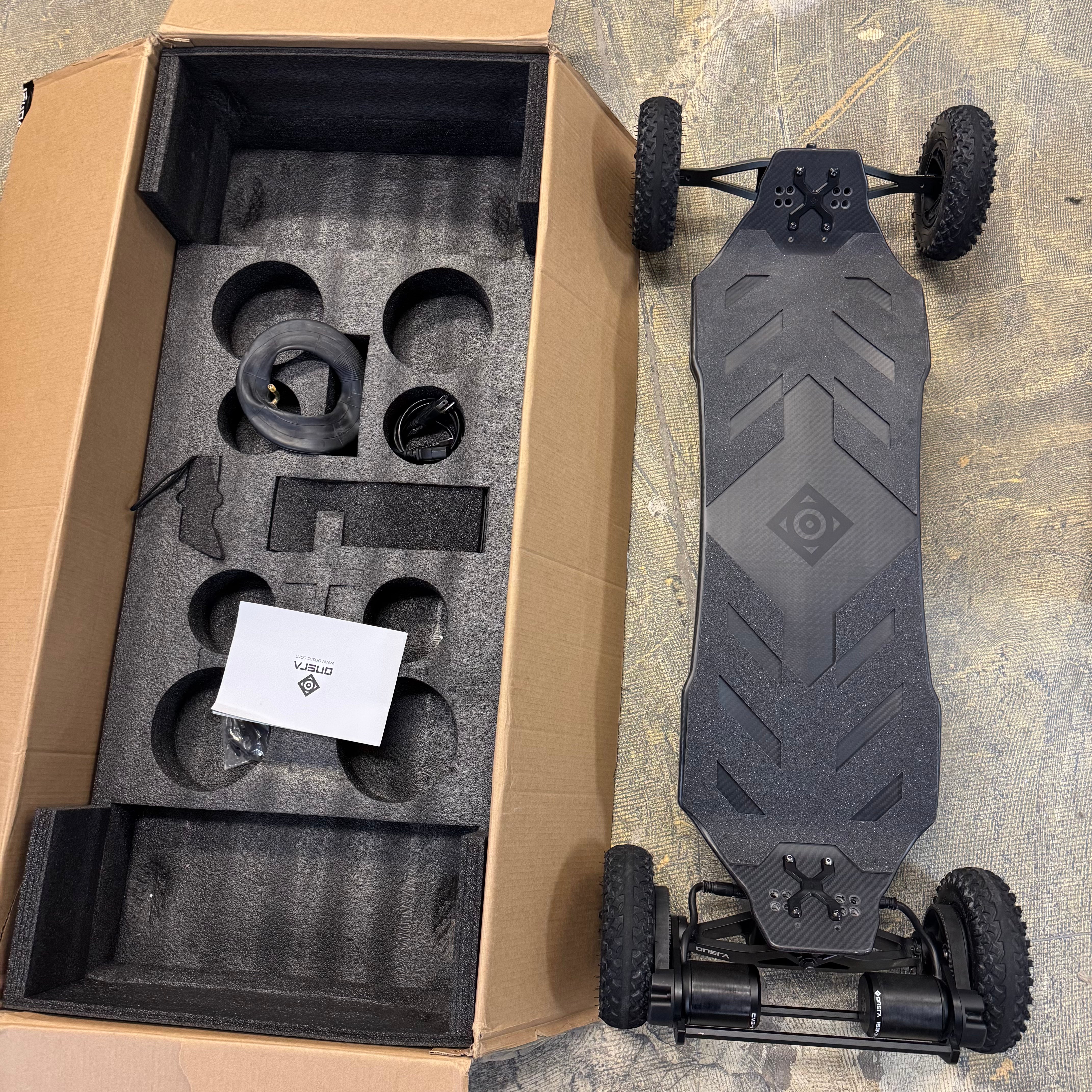 USED – VELAR Belt Drive (Esk8Con 2025 Race Board)