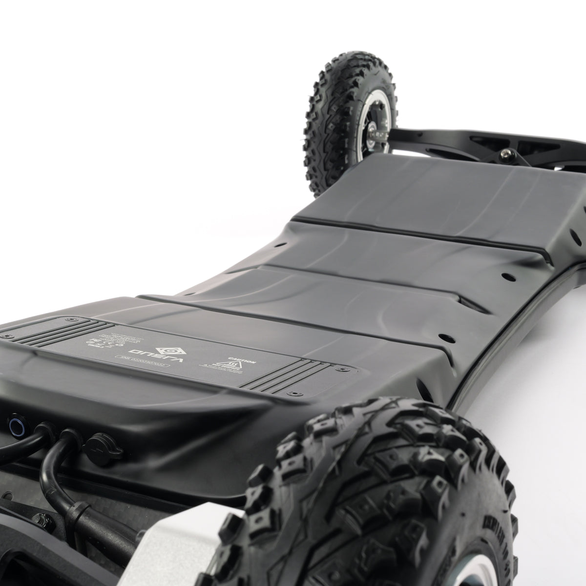 VELAR 2.0-35.jpg__PID:12a12540-8b07-4086-92ab-133af461cbe2