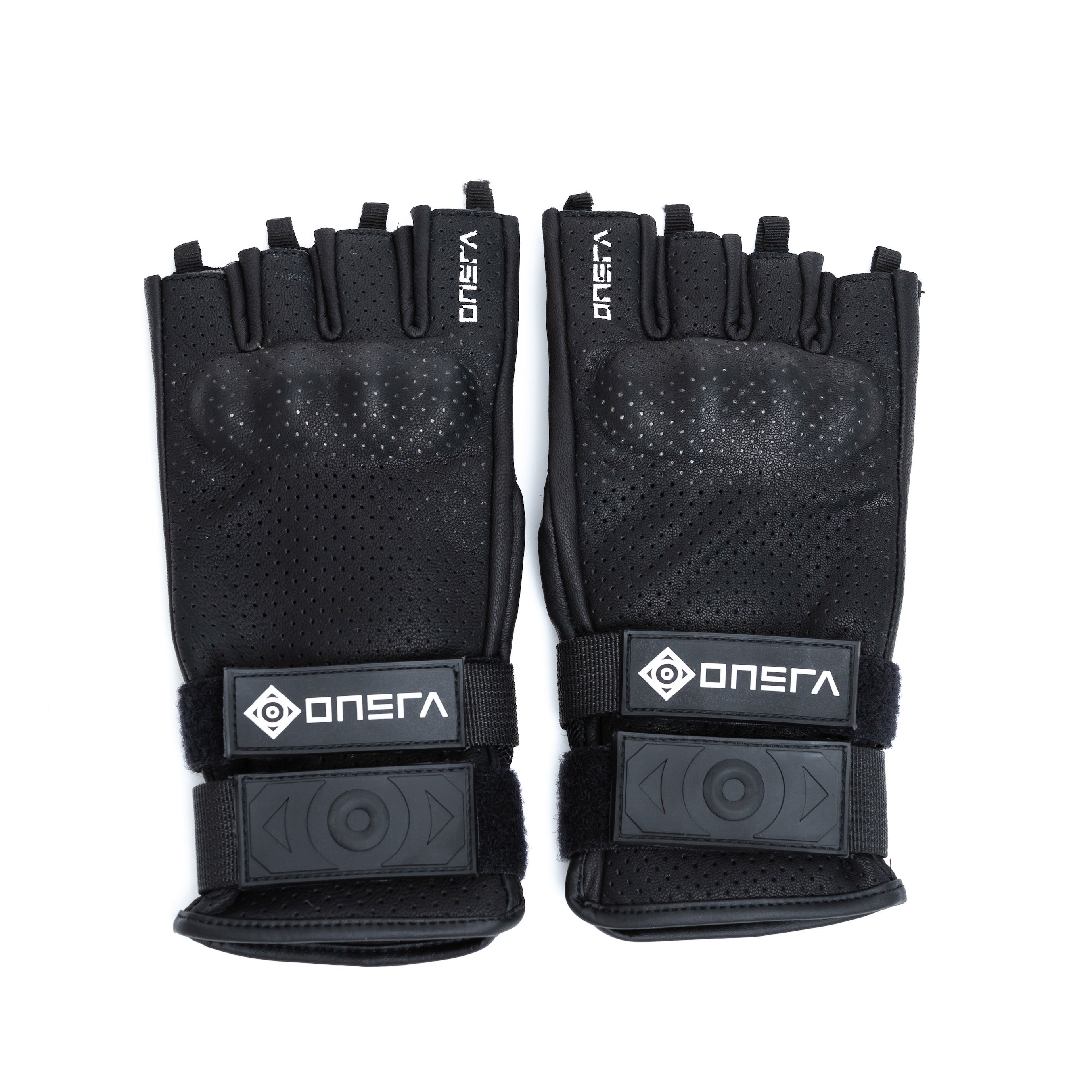 Best gloves for electric skateboards, longboards, and EUCs (electric unicycles) to enhance your riding experience.